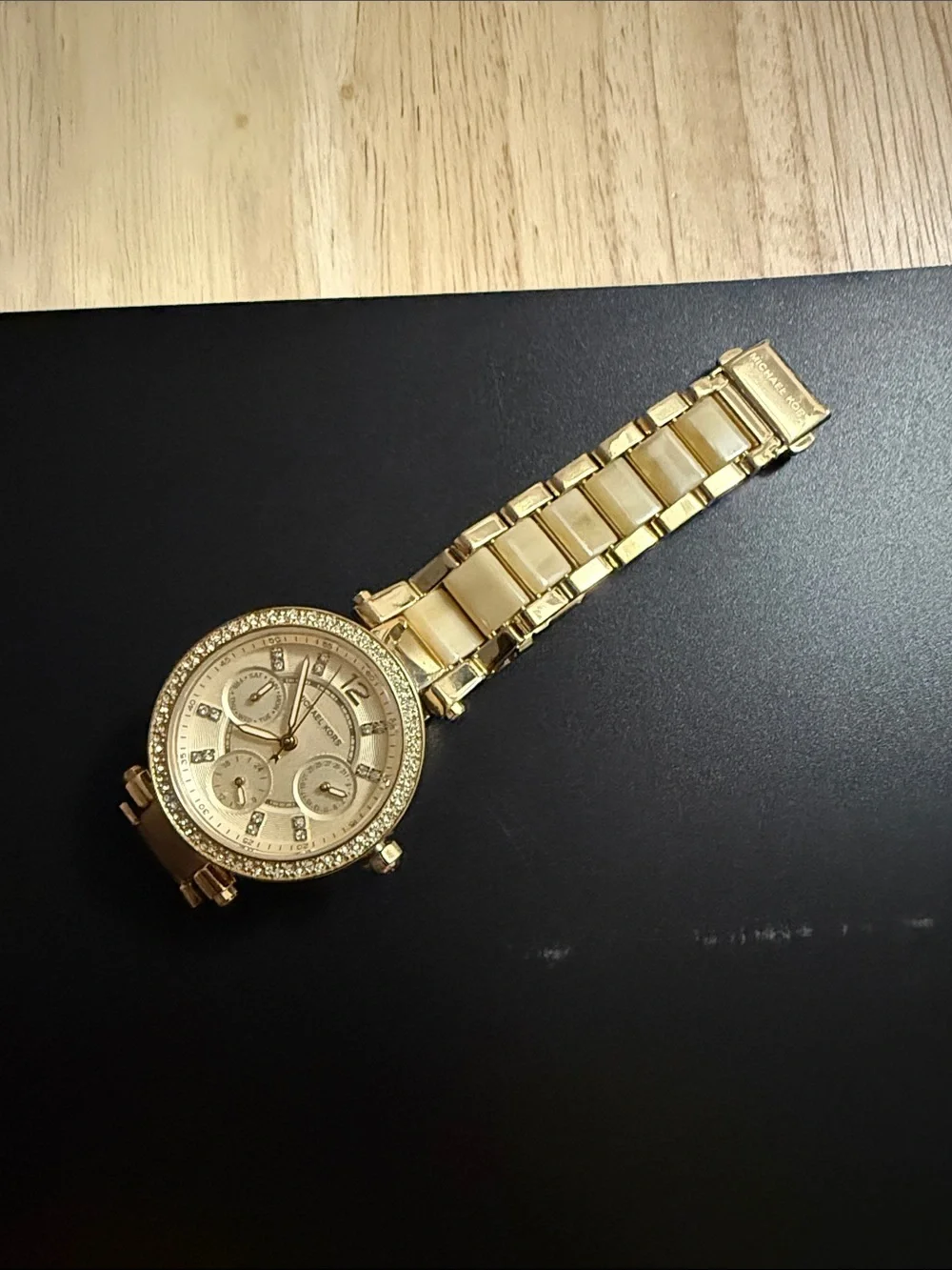 Michael Kors Gold and Cream Women's Crystal Accent Watch